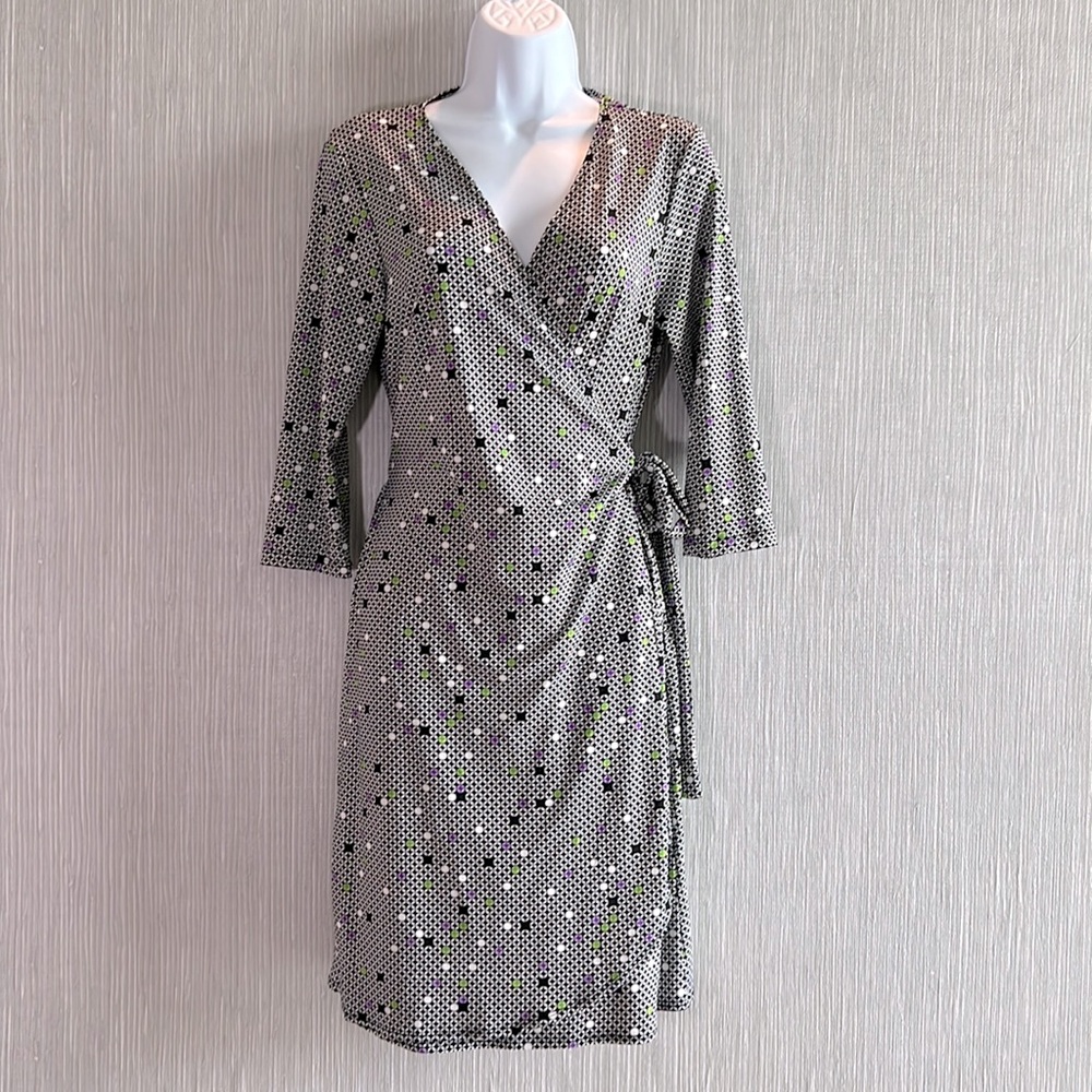 Emma and Michele wrap dress ( like new )